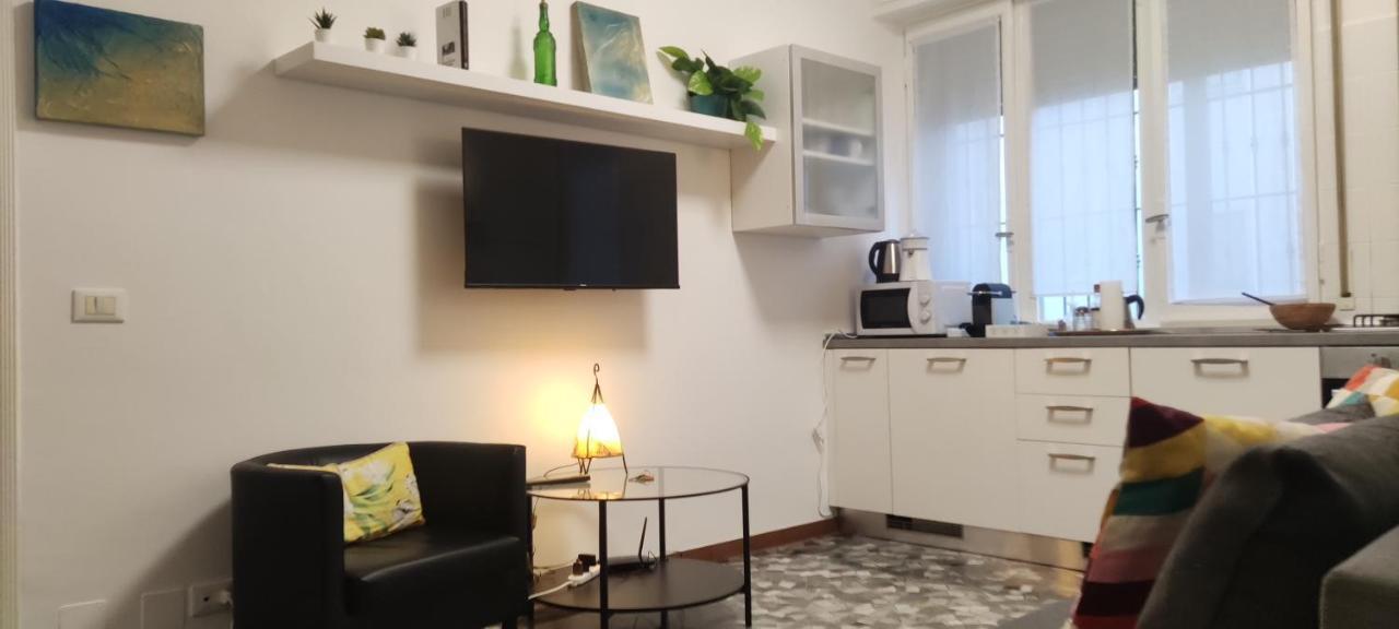 Melaverdeflat Milano Porta Venezia-Dateo Metro 4 Buitenkant foto