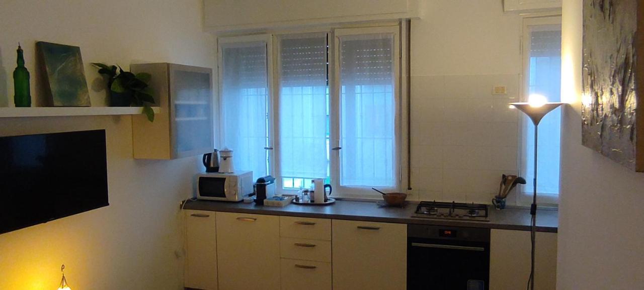 Melaverdeflat Milano Porta Venezia-Dateo Metro 4 Buitenkant foto